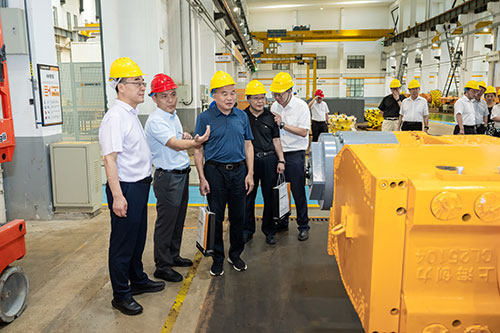 雙星耀煤海！創(chuàng)力集團首發(fā)大坡度掘錨機與高速采煤機新產(chǎn)品發(fā)布會取得圓滿成功(圖7)